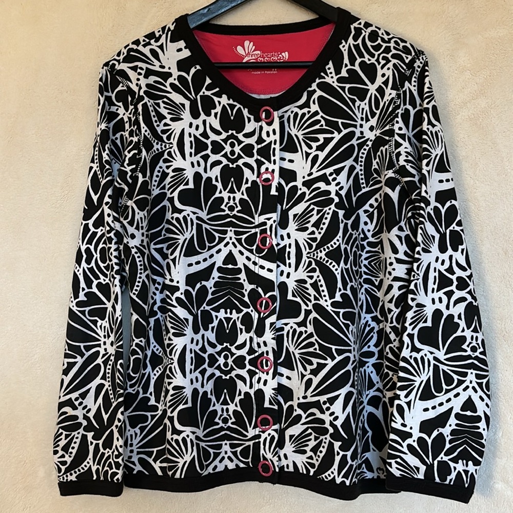 Three Hearts Funky Black White Cardigan Size Large